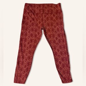 Athleta Women’s Snake Print Ultimate Tight 7/8 Leggings Size L